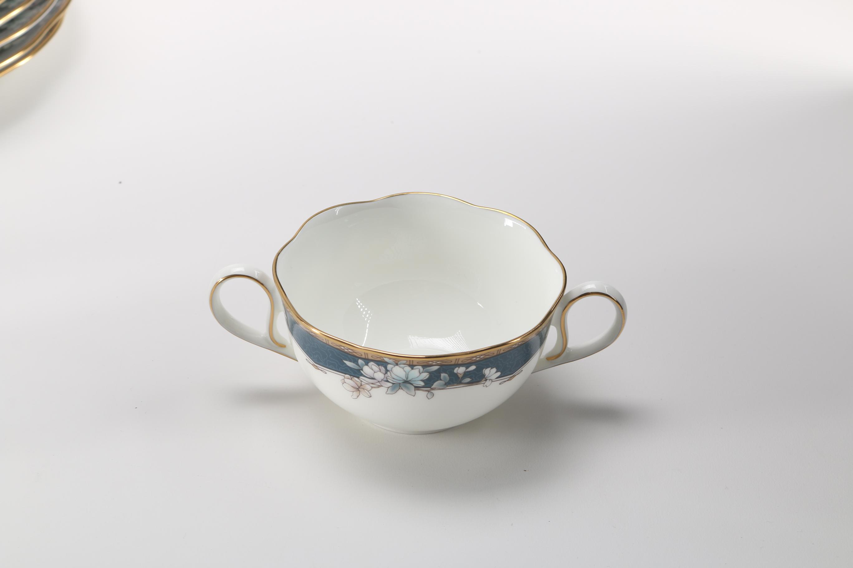 Noritake "Sandhurst" China Tableware Set