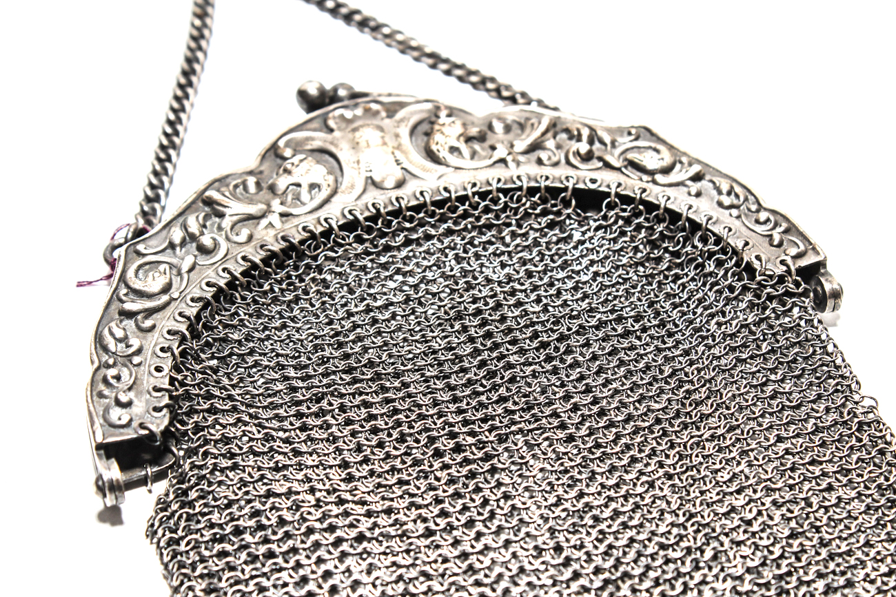 Victorian Chainmail Finger Ring Purse With Sterling Silver Frame