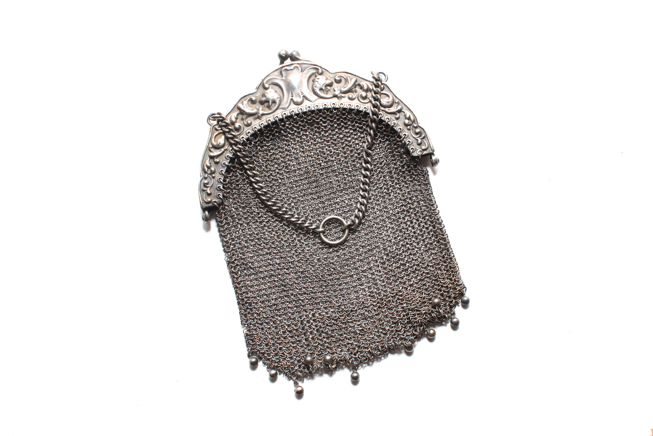 Victorian Chainmail Finger Ring Purse With Sterling Silver Frame