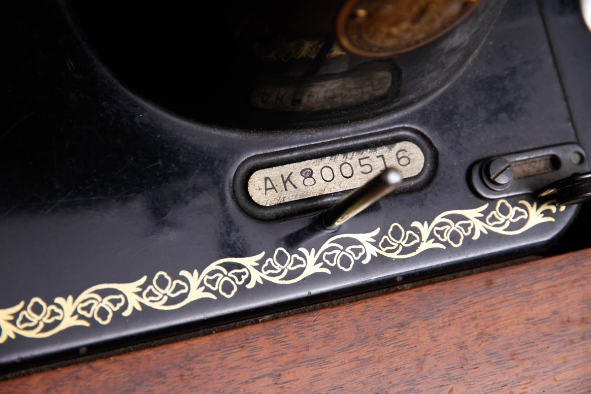 Singer Sewing Table with Stool