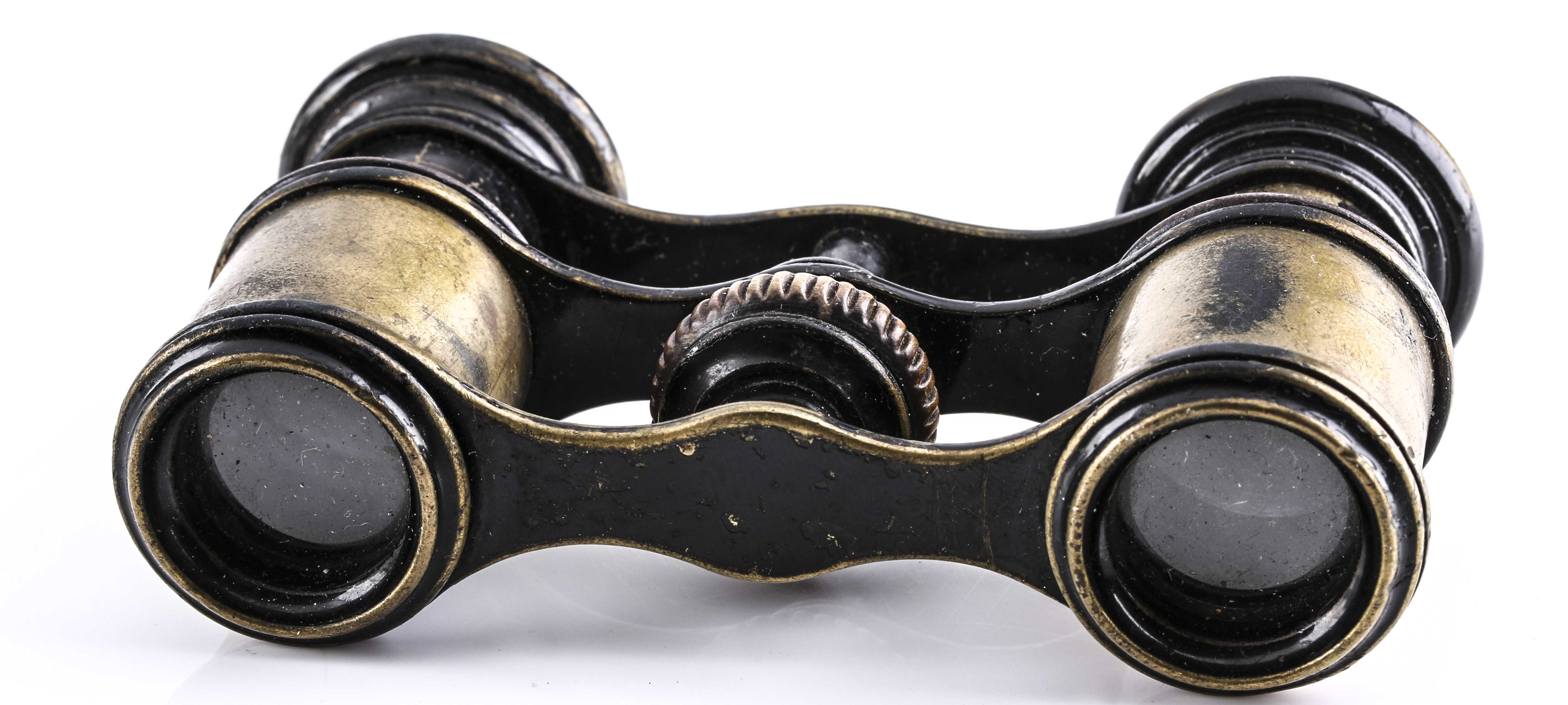 Pair of R.T. Reuer Binoculars from Berlin