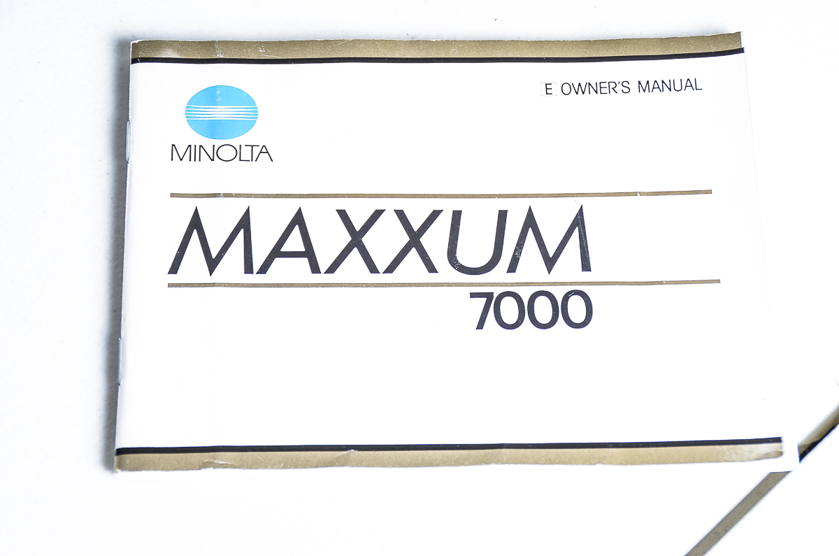 Minolta Maxxum 7000 Camera and Accessories