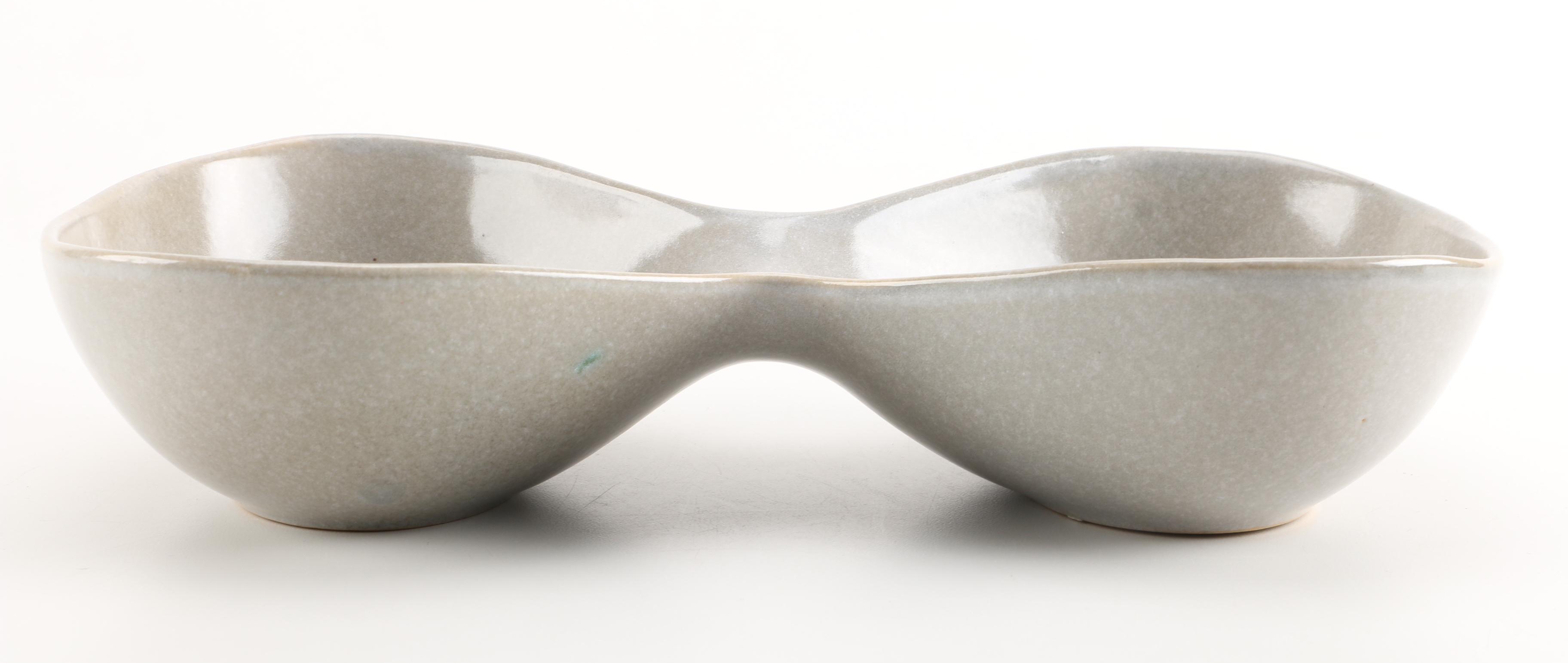 Roseville "Raymor Beach Gray" Tableware