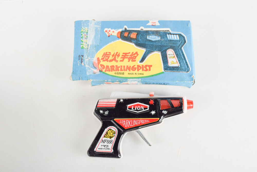 Vintage "Ray Guns" by Razer and Lion