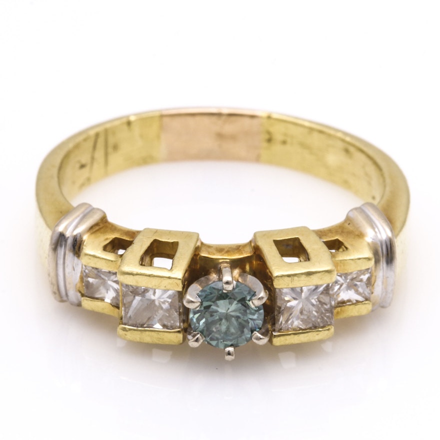18K Yellow Gold Fancy Blue and White Diamond Ring