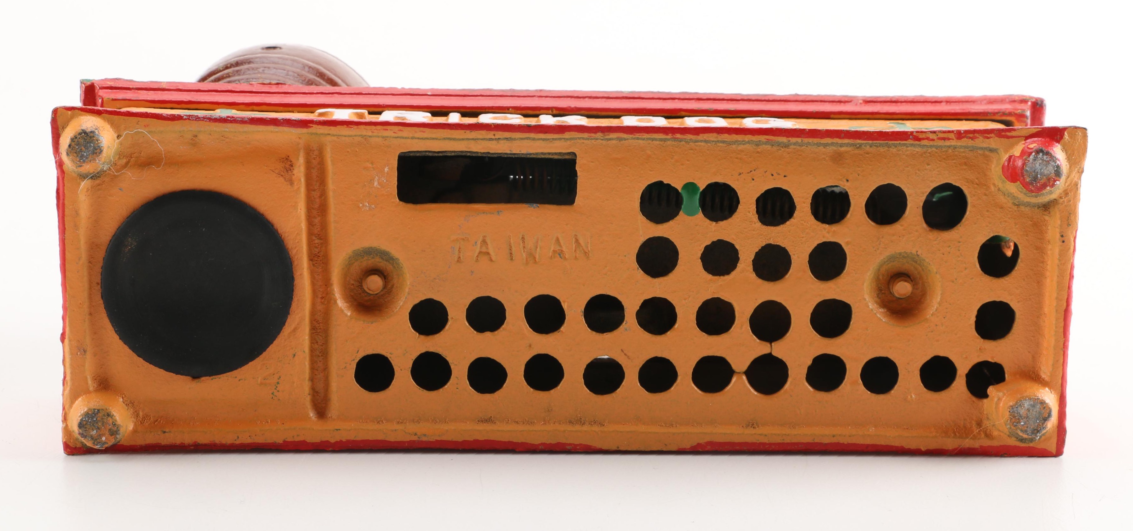 Reproduction Cast Iron Trick Dog Bank