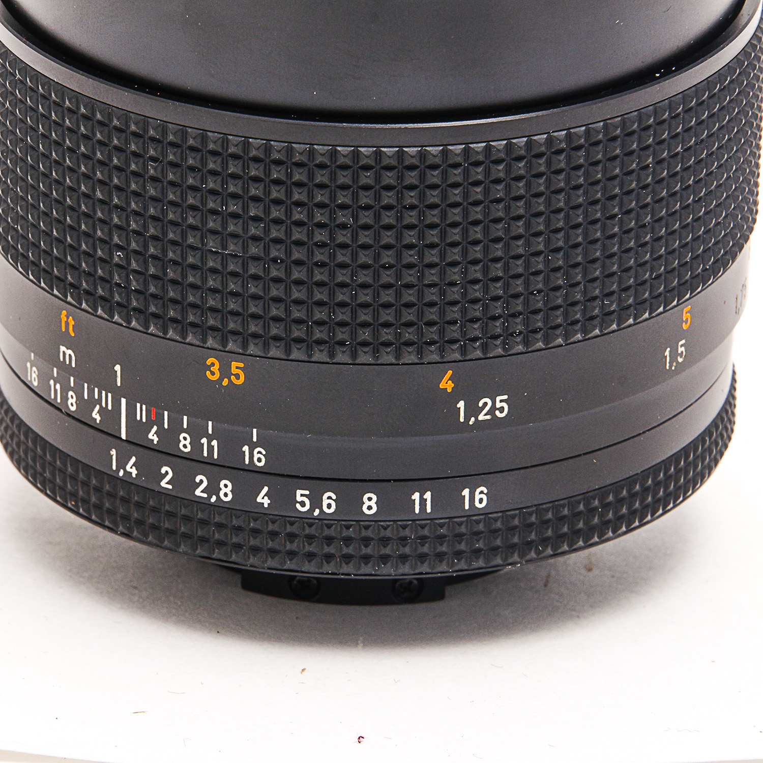 Carl Zeiss 85mm F1.4 Planar T Lens