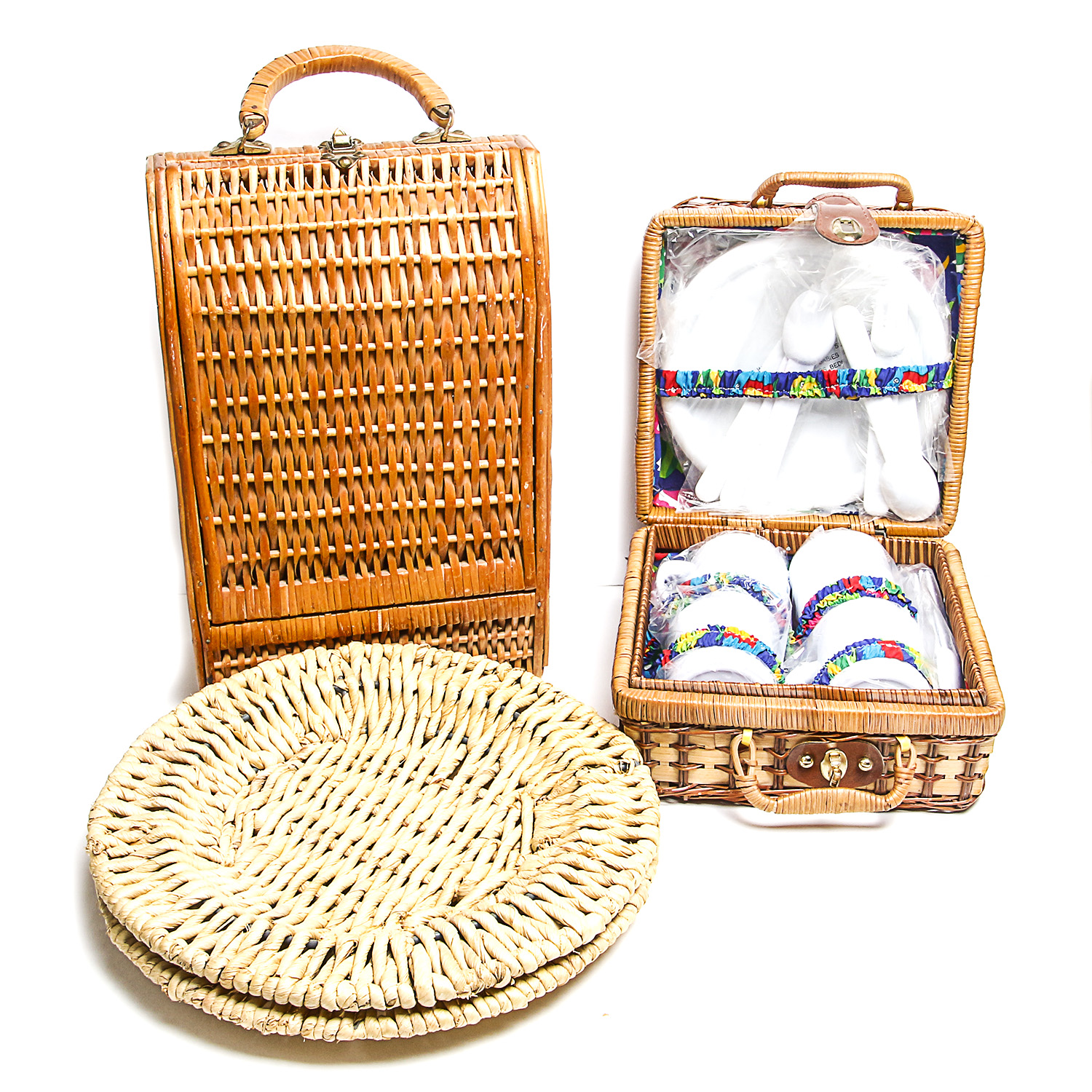Wicker Wine Bottle Holder and Picnic Basket