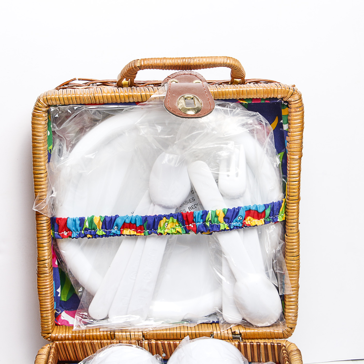 Wicker Wine Bottle Holder and Picnic Basket