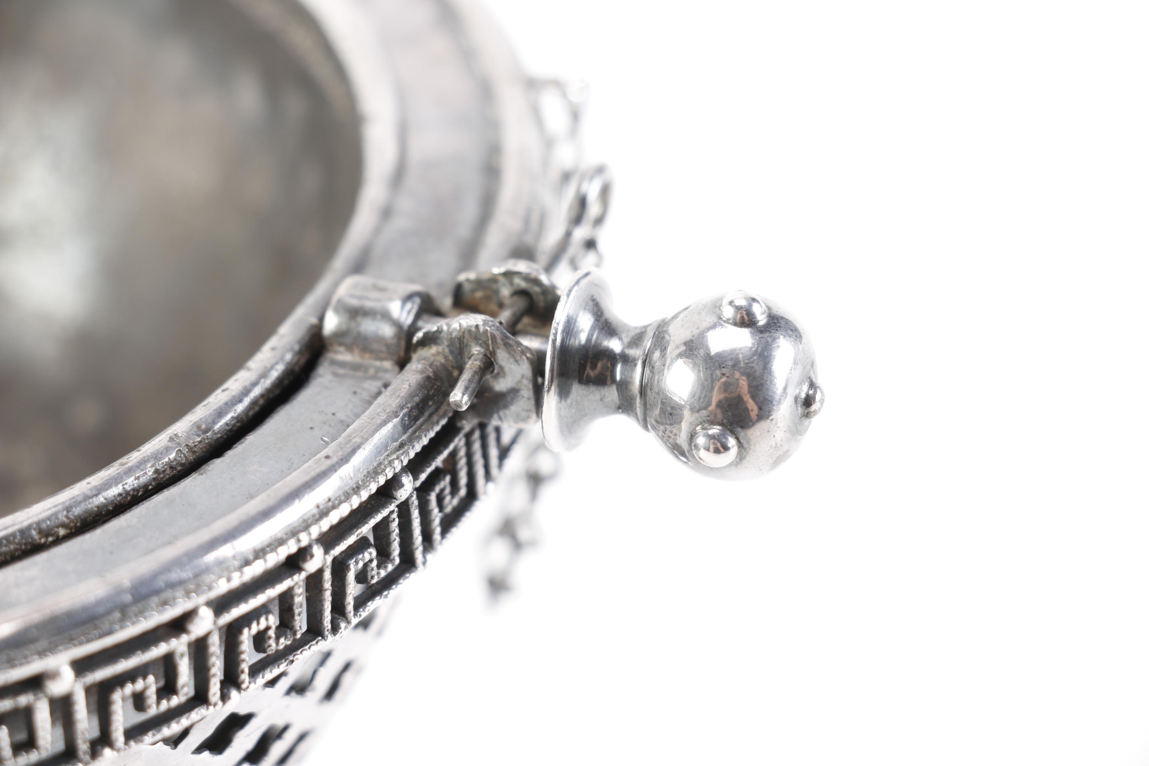 Silver Plate Tableware Featuring Kingsway Plate