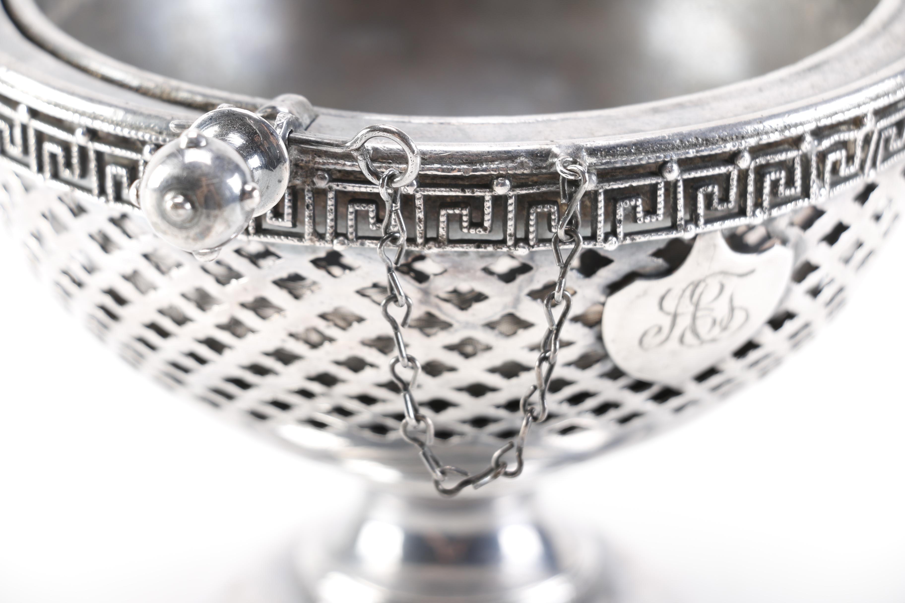 Silver Plate Tableware Featuring Kingsway Plate
