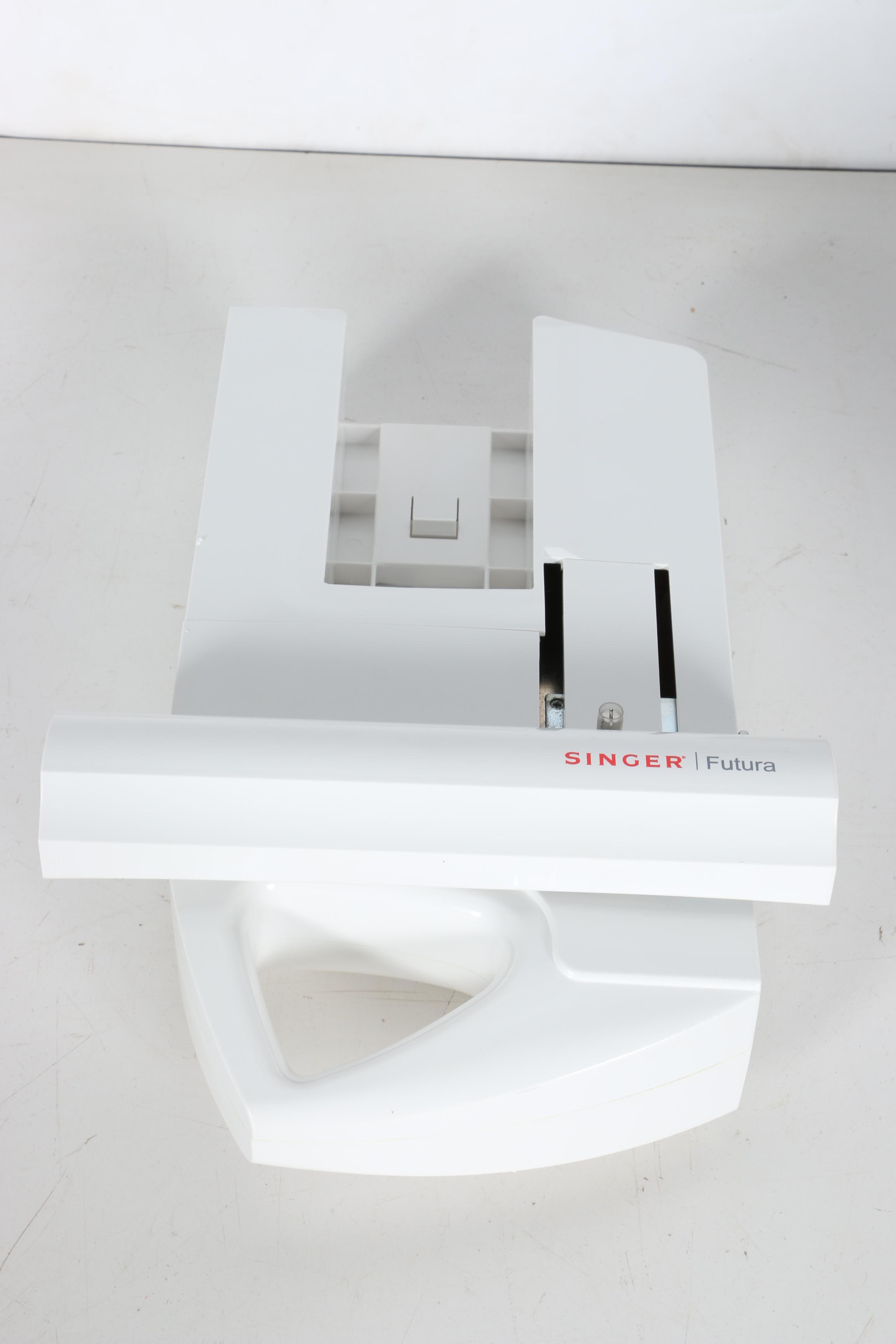 Singer Futura SES 1000 Sewing and Embroidery Machine