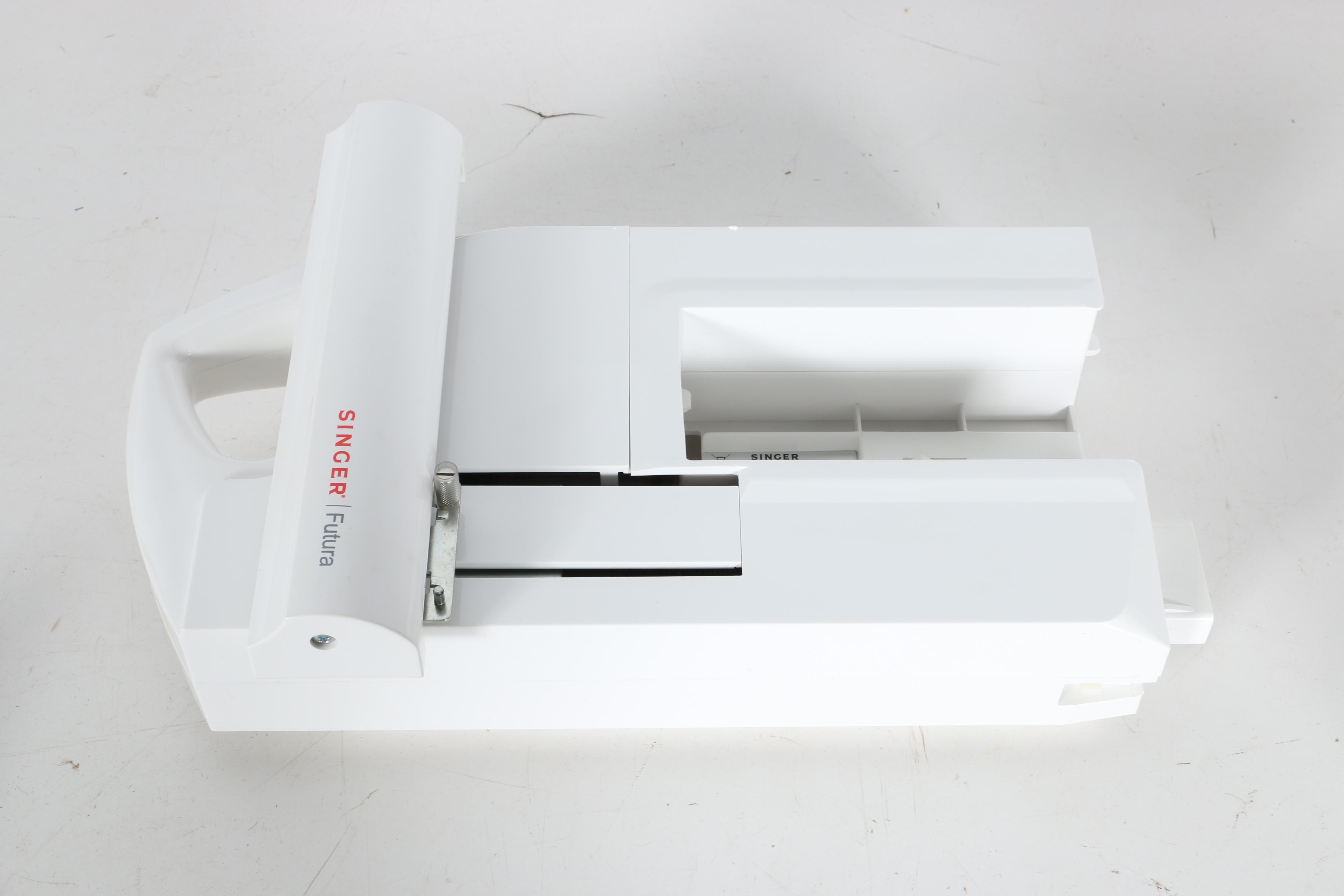 Singer Futura SES 1000 Sewing and Embroidery Machine