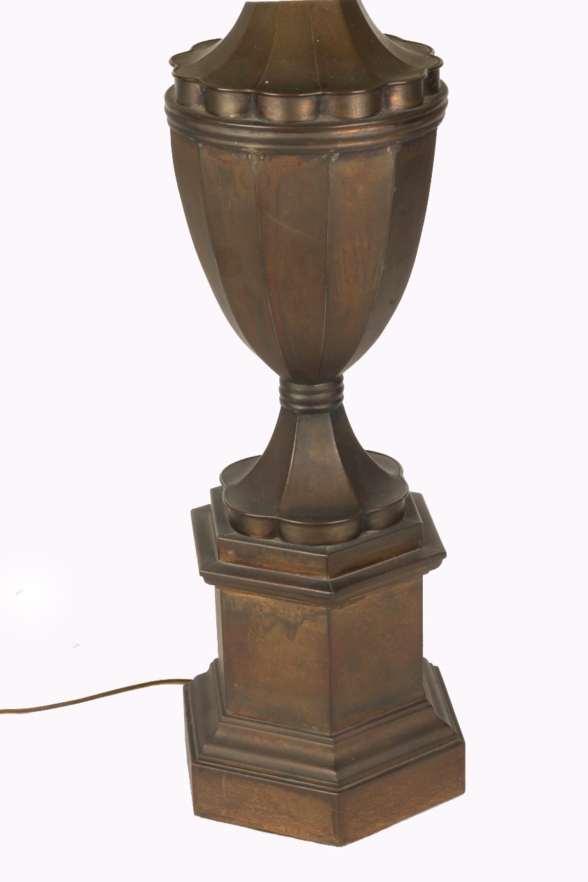 Bronze Tone Metal Table Lamp