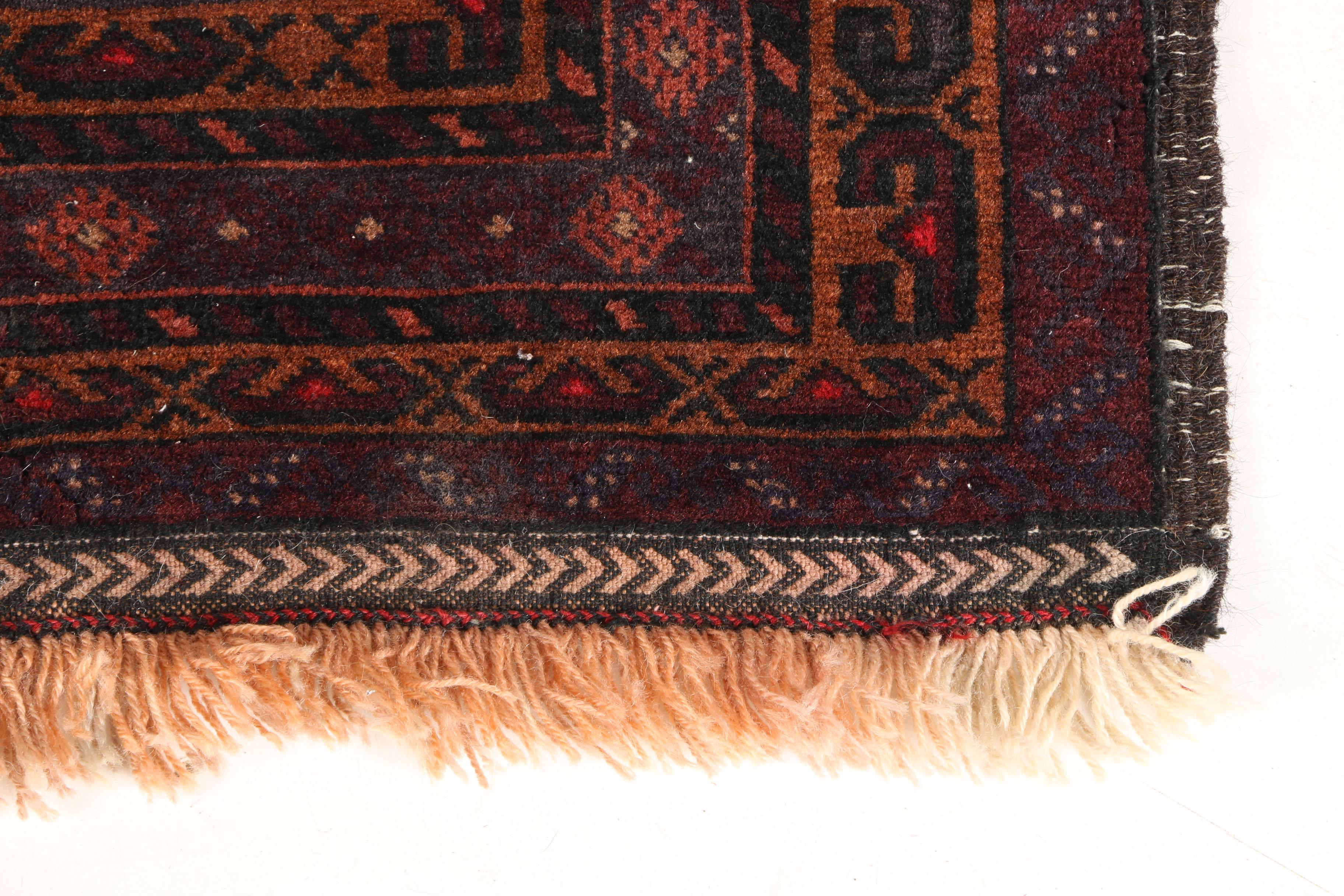 Hand-Knotted Pakistani Wool Area Rug