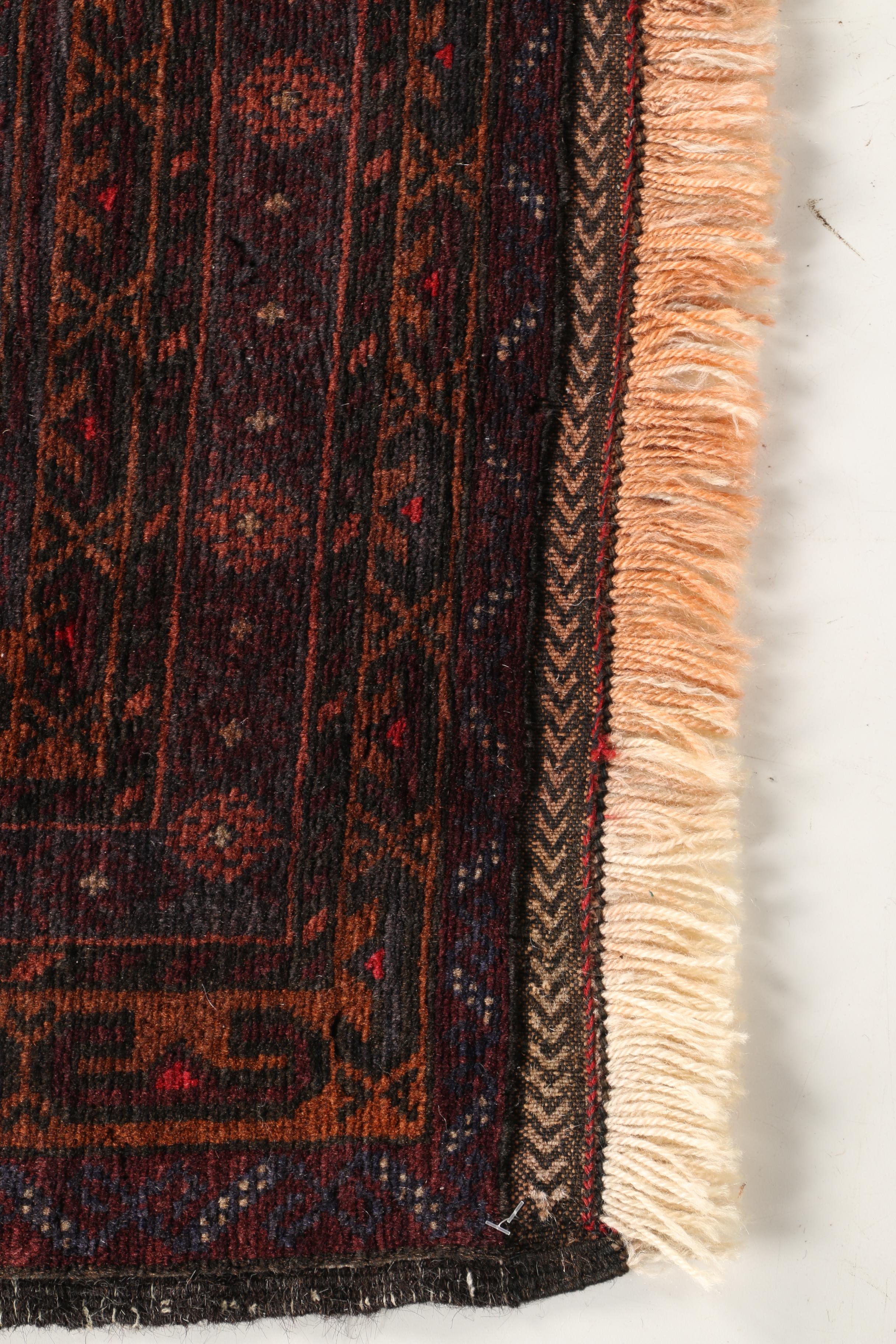 Hand-Knotted Pakistani Wool Area Rug