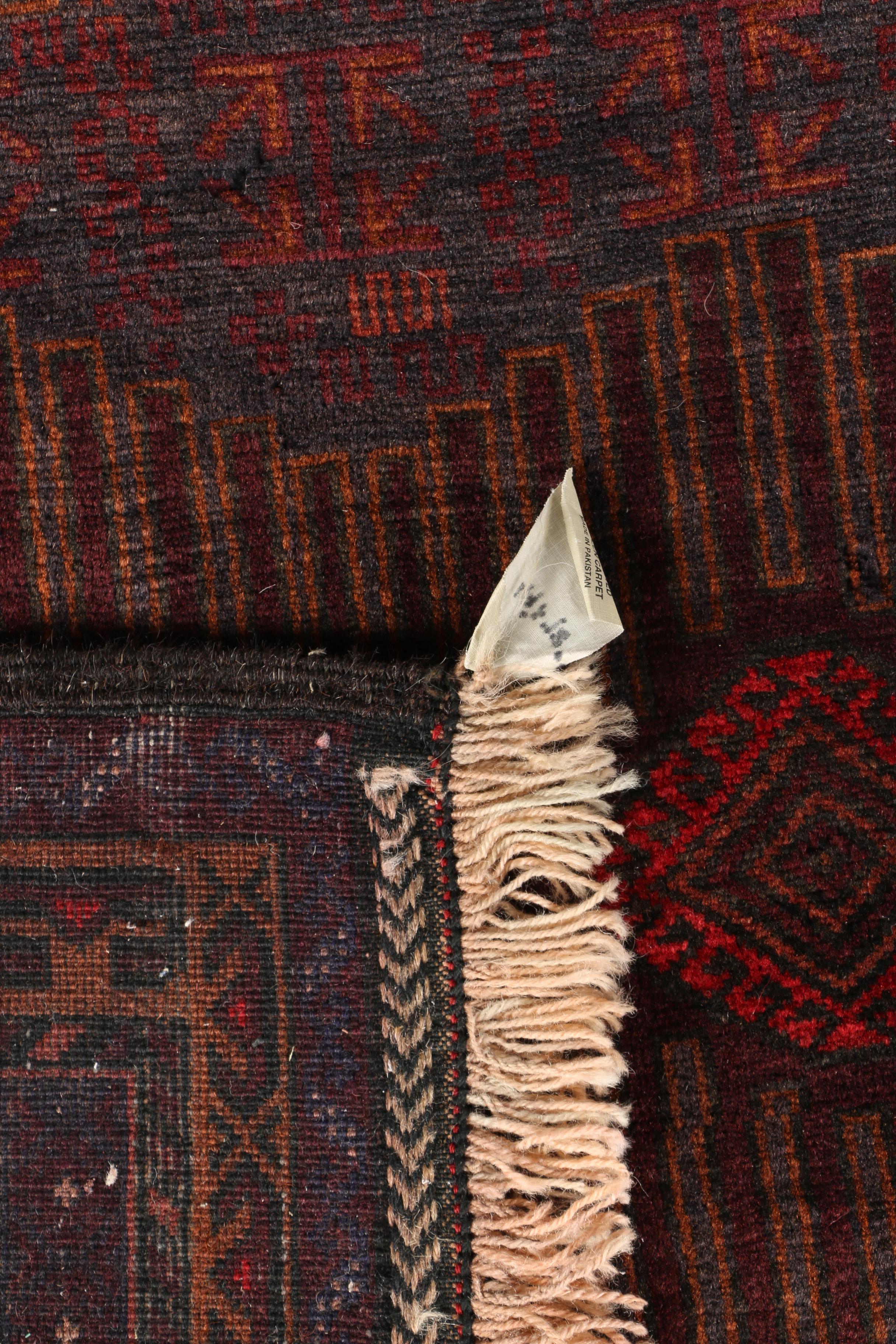 Hand-Knotted Pakistani Wool Area Rug