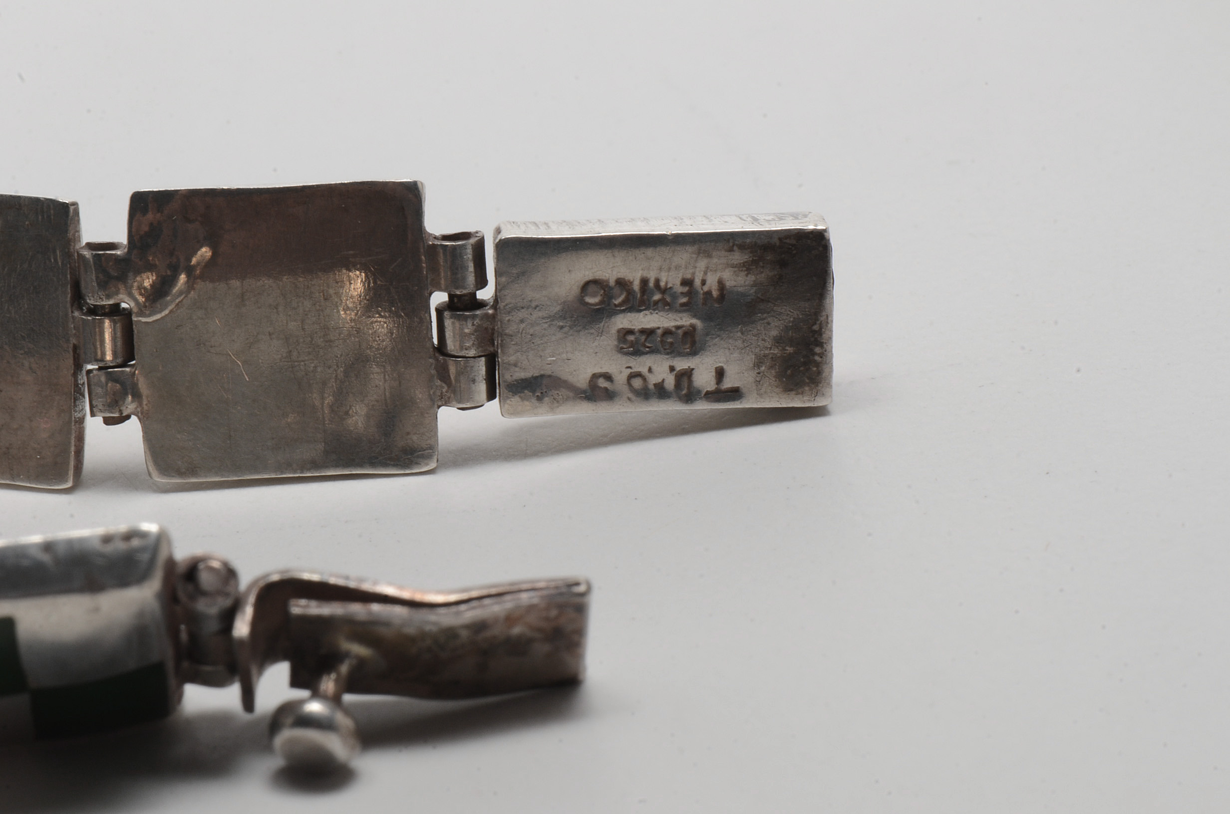 Vintage Mexican Sterling Silver and Inlaid Link Bracelet