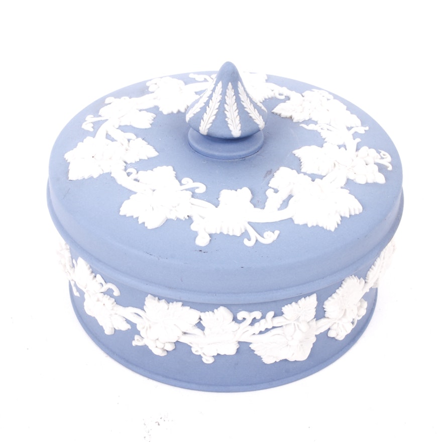 Wedgwood Earthenware Trinket Box