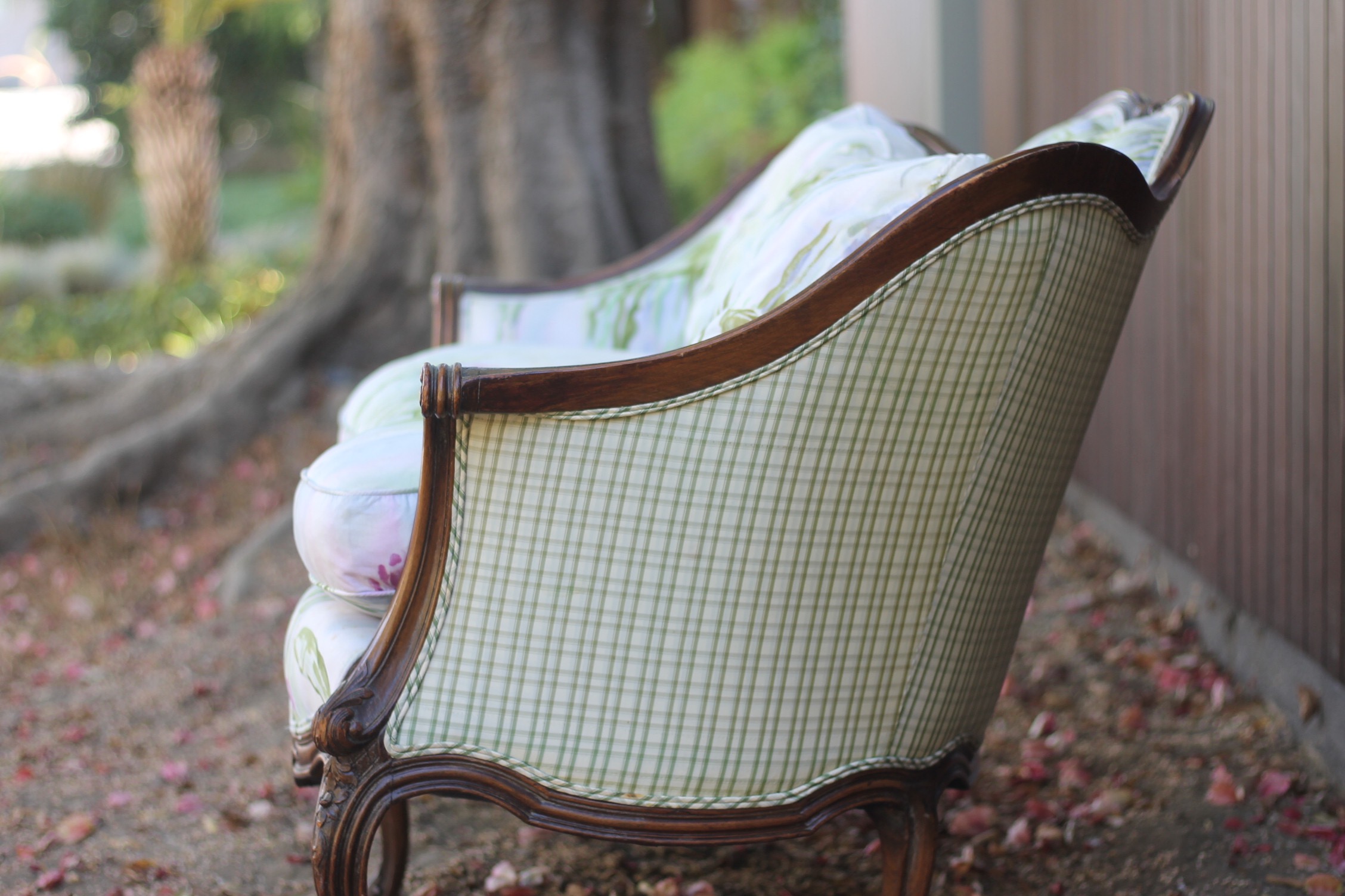 Louis XV Country Style Settee