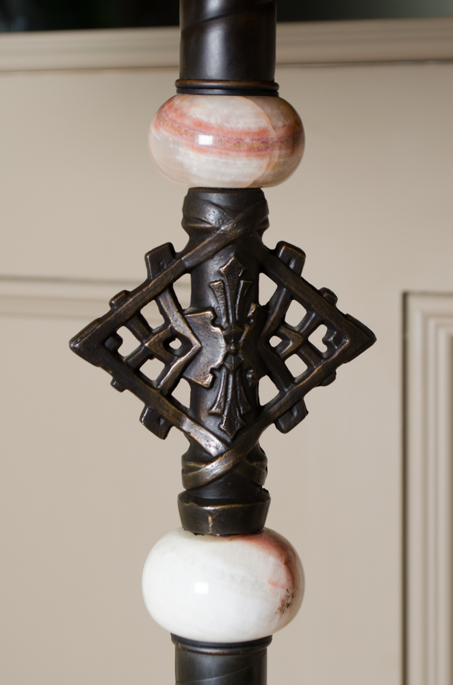 Hoosin Arts and Crafts Style Floor Lamp