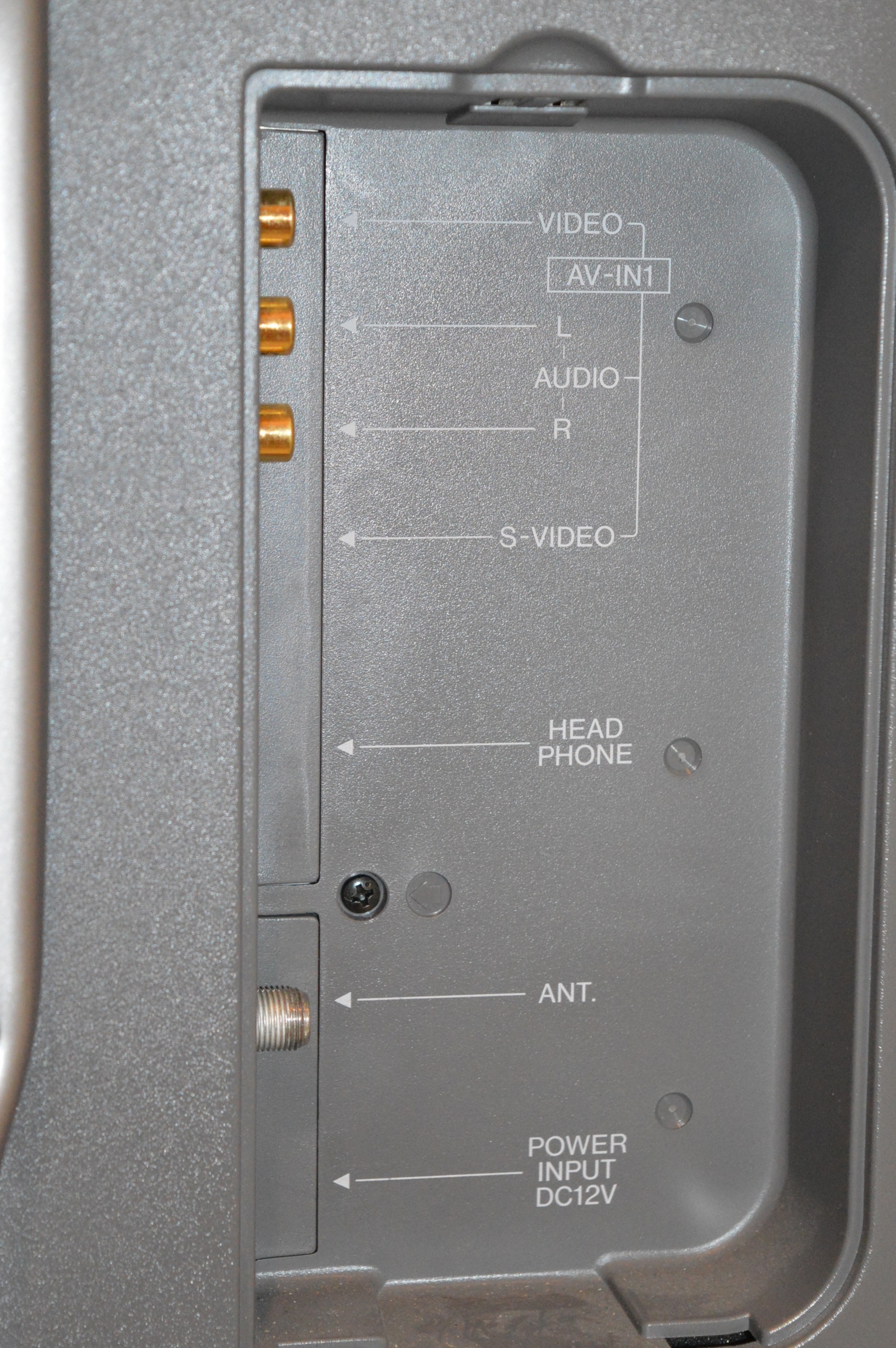 Sharp Aquos LCD 15" Television