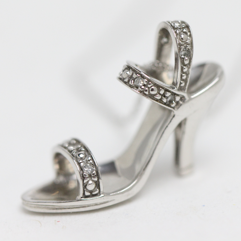 10K White Gold and Diamond High Heel Pendant Necklace