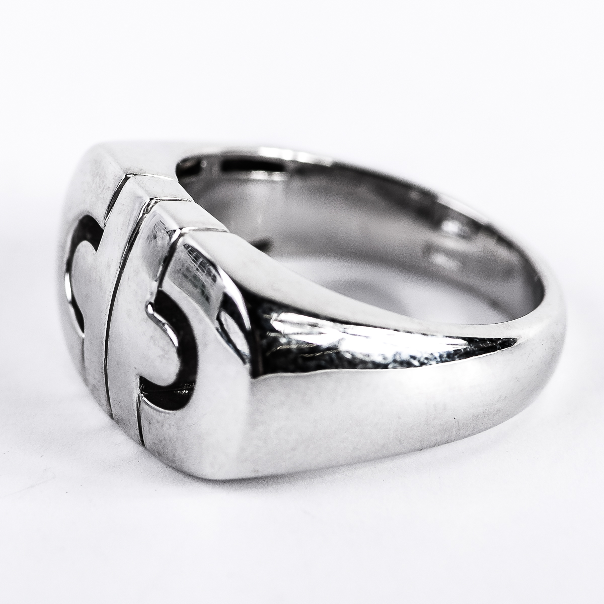 Bvlgari Parentesi 18K White Gold Ring