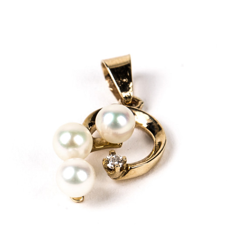 14K Yellow Gold, Cultured Pearl, and Diamond Pendant