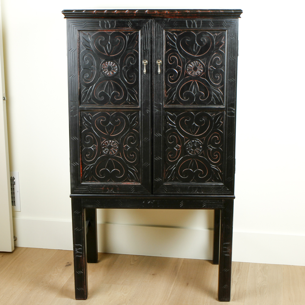 Wayborn Furniture Benfu Armoire