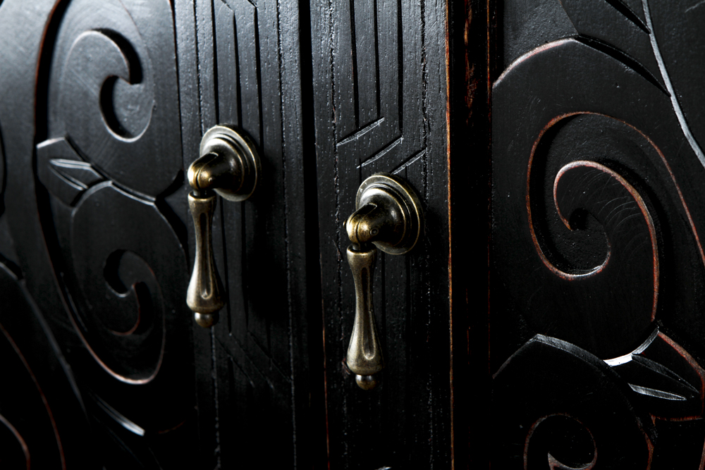 Wayborn Furniture Benfu Armoire