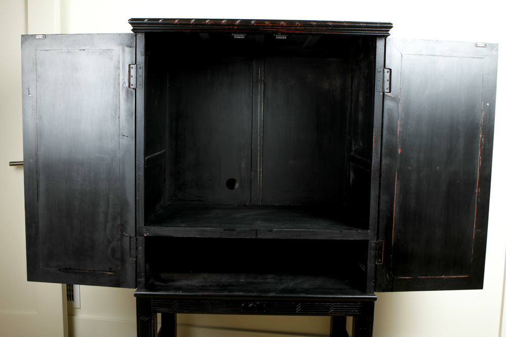 Wayborn Furniture Benfu Armoire