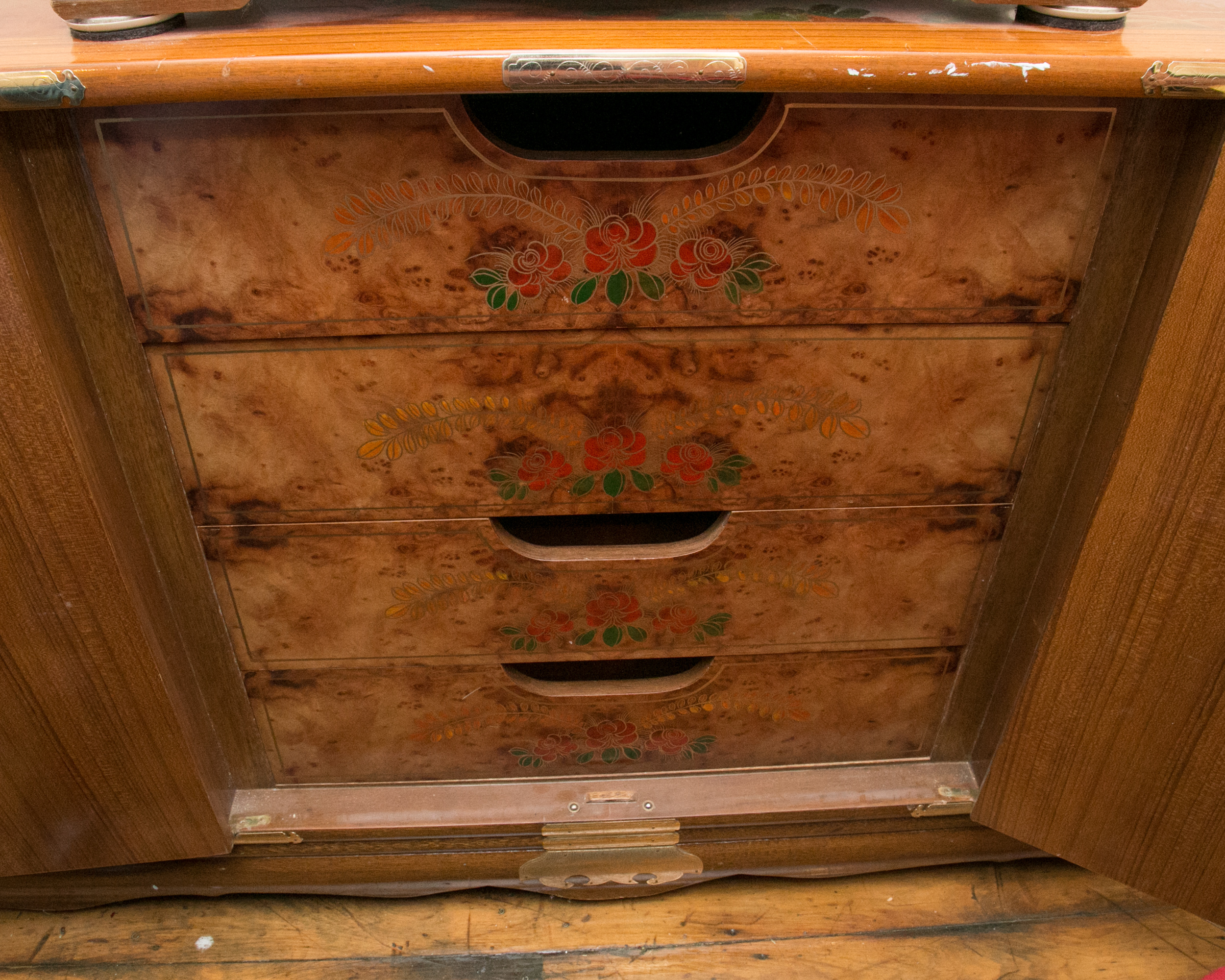 Chinoiserie Hand-Painted Dresser