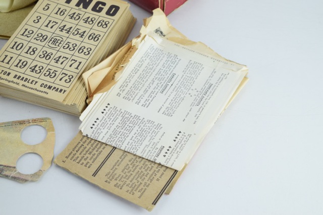 Vintage Poker Chips, Cribbage Board and Other Table Game Materials