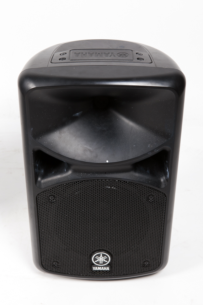 Yamaha Stagepas 400i Portable PA System