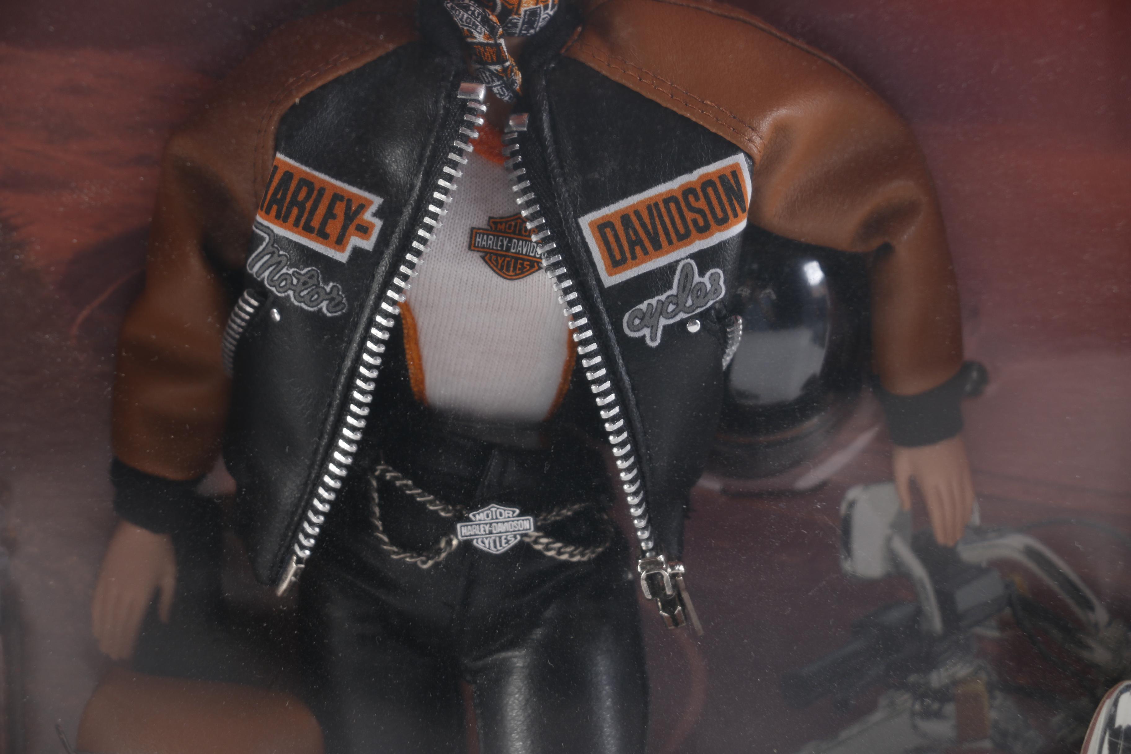 1999 Mattel Harley-Davidson Barbie Dolls and Motorcycle