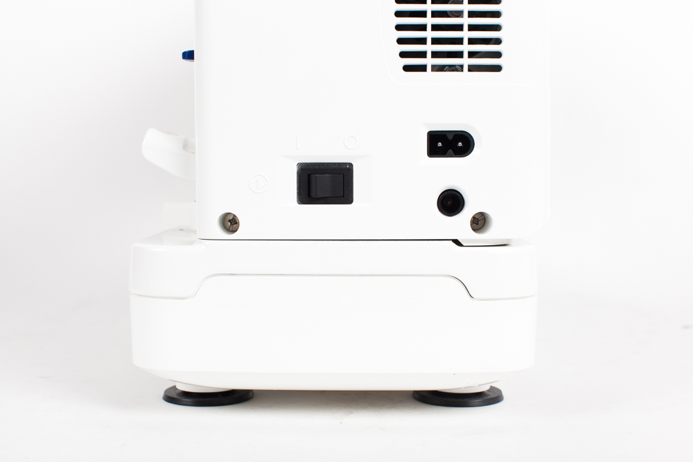 Juki TL-2010Q 9" Arm Straight Stitch Sewing Quilting Machine