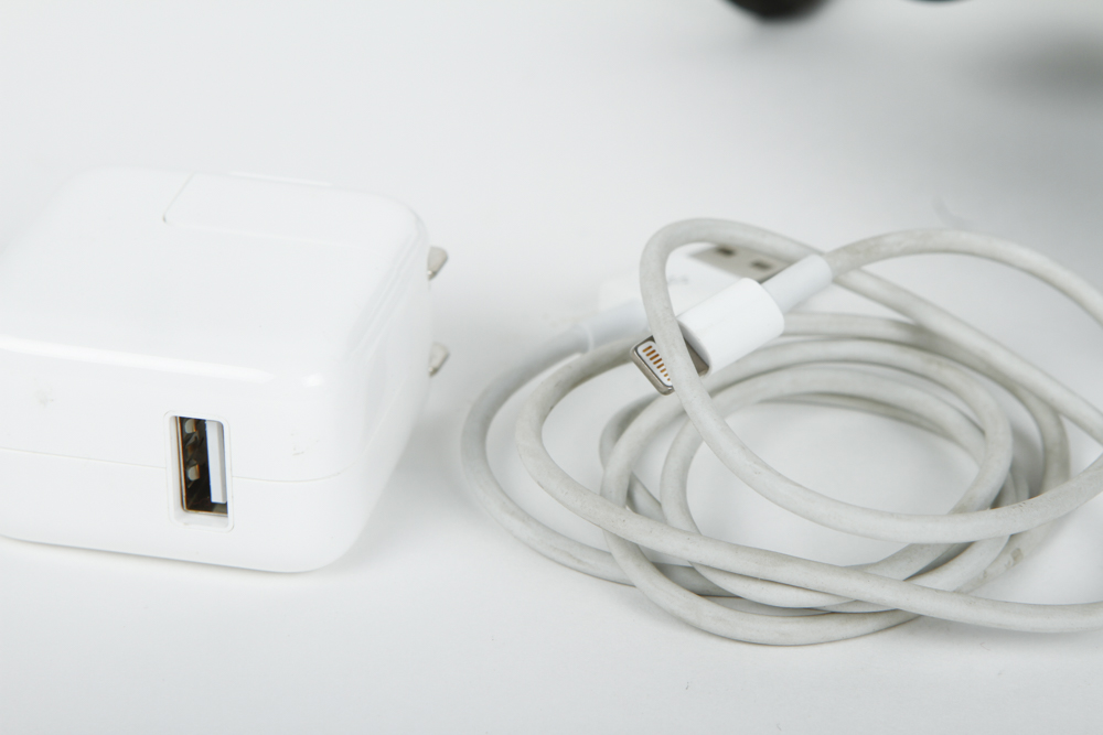 iPad Mini 4 WiFi with iKlip 2