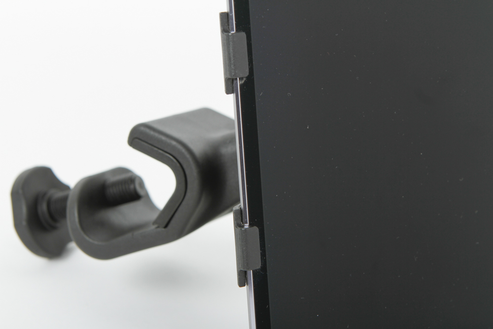 iPad Mini 4 WiFi with iKlip 2