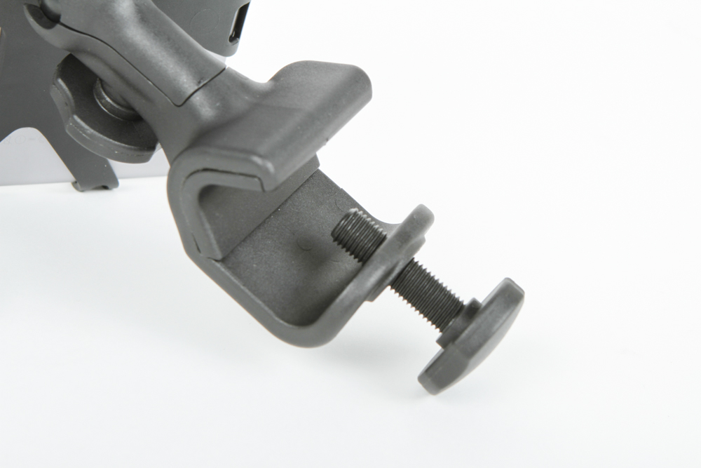 iPad Mini 4 WiFi with iKlip 2