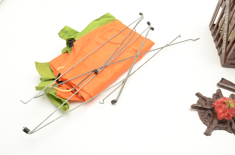 VIntage GI Joe "White Tiger Hunt" Playset