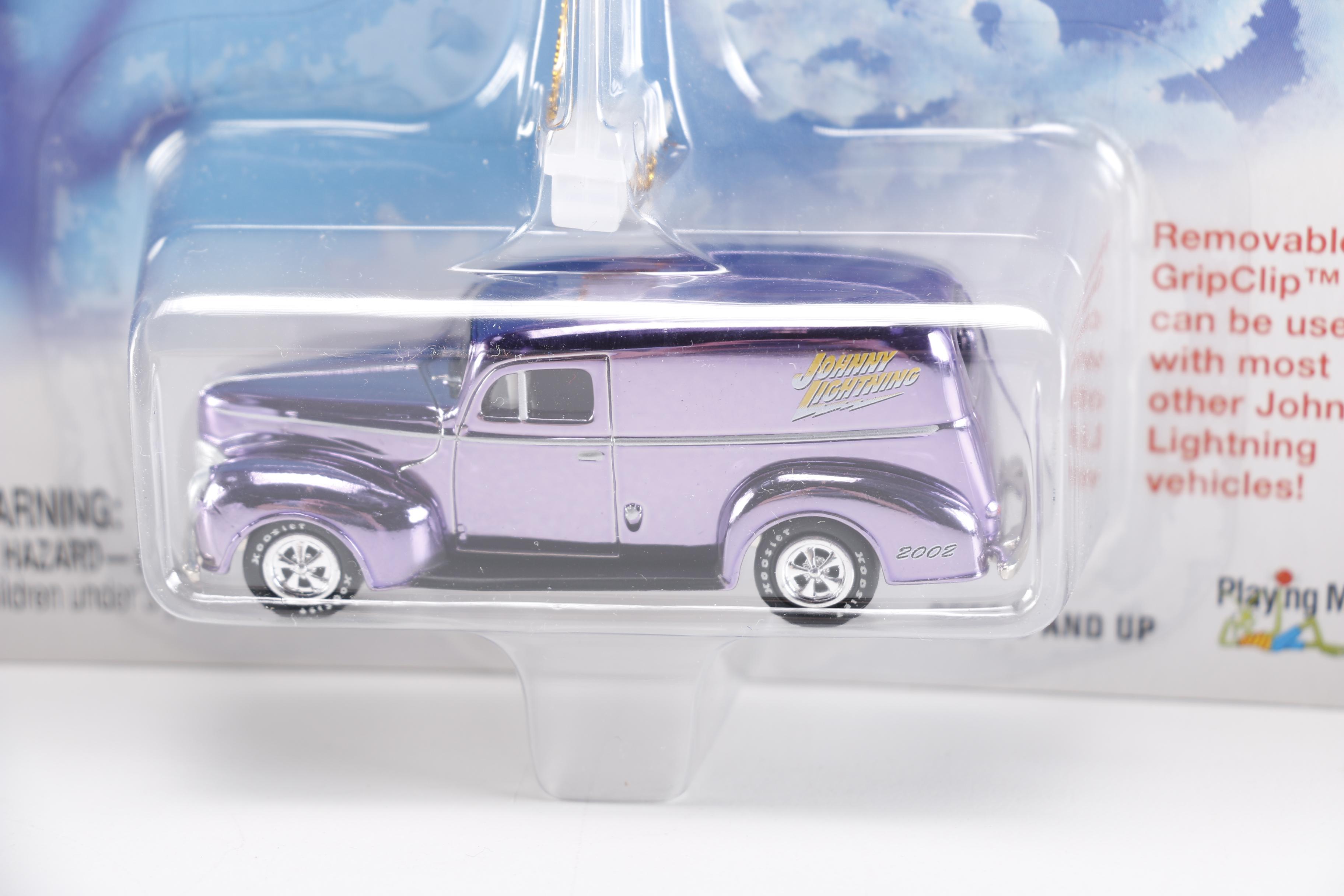 Johnny Lightning 2002 Holiday Classic Die-Cast Car Ornaments