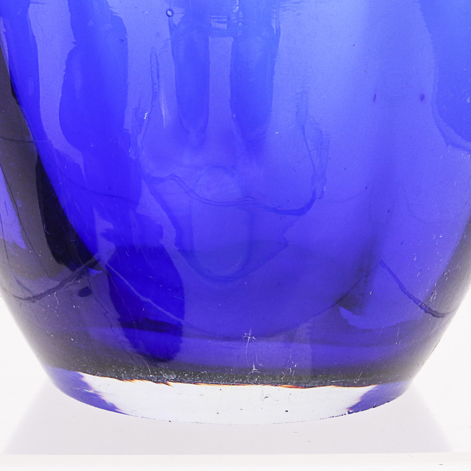 Cobalt Blue Glass Decor and Handpainted Ceramic Plate