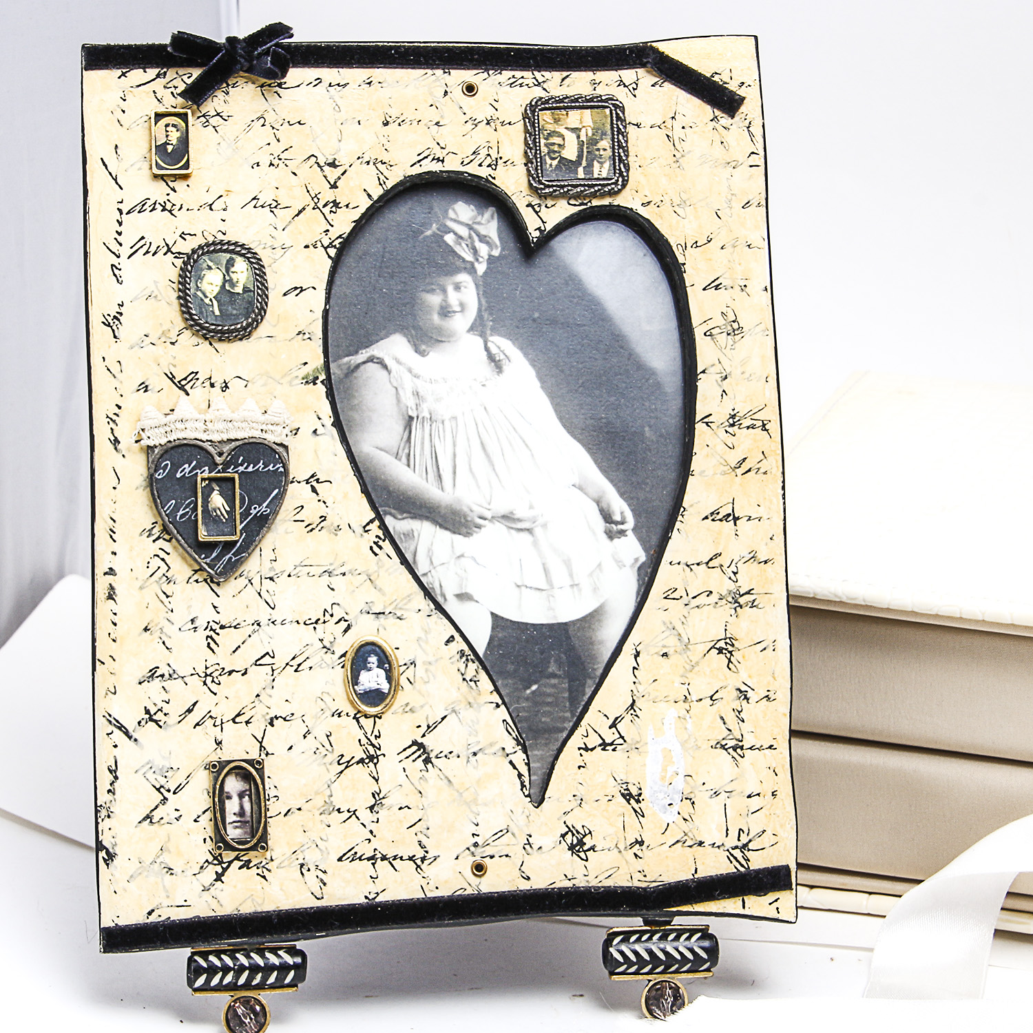 Table Lamp with Picture Frames and Albums