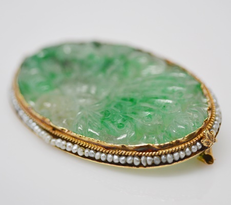 Antique 14K Yellow Gold Jadeite and Seed Pearl Butterfly Brooch