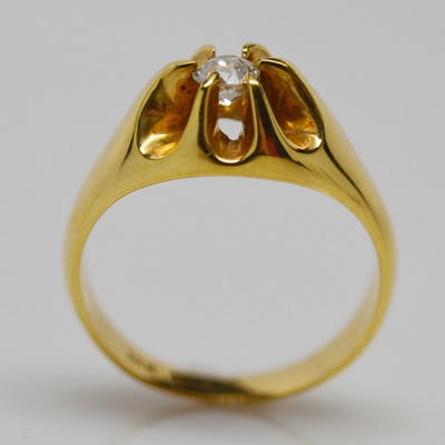Raul Haas 18K Yellow Gold Diamond Ring