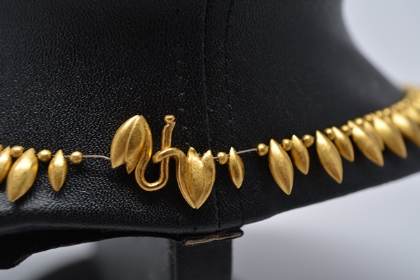 Hilat 24K Yellow Gold Necklace