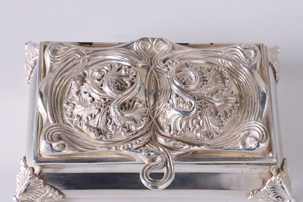 Vintage Kronheimer & Oldenbusch Silver-Plated Jewelry Box