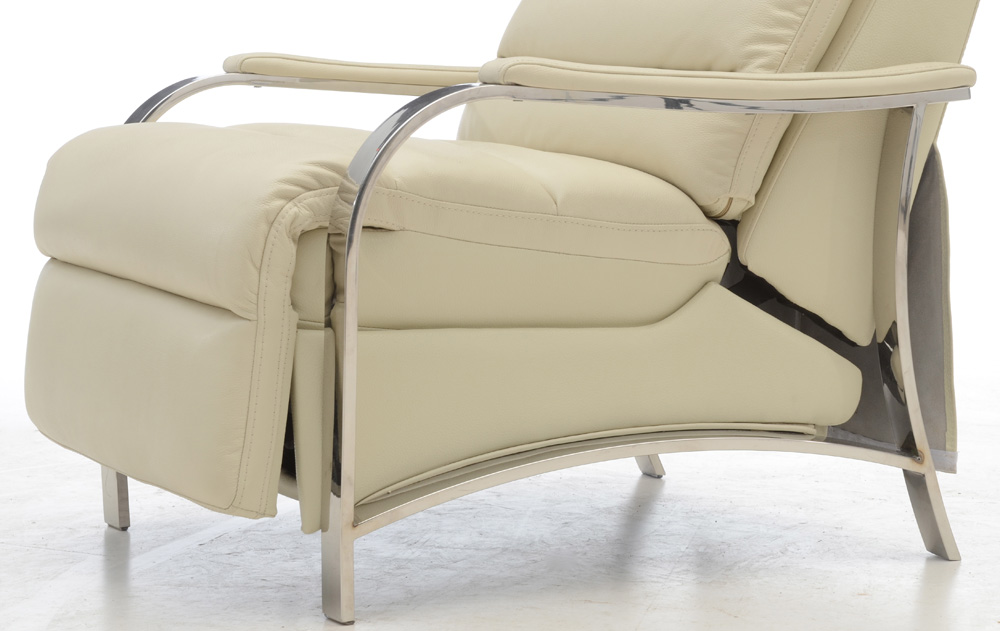 Barcalounger "Chapman" Recliner in White