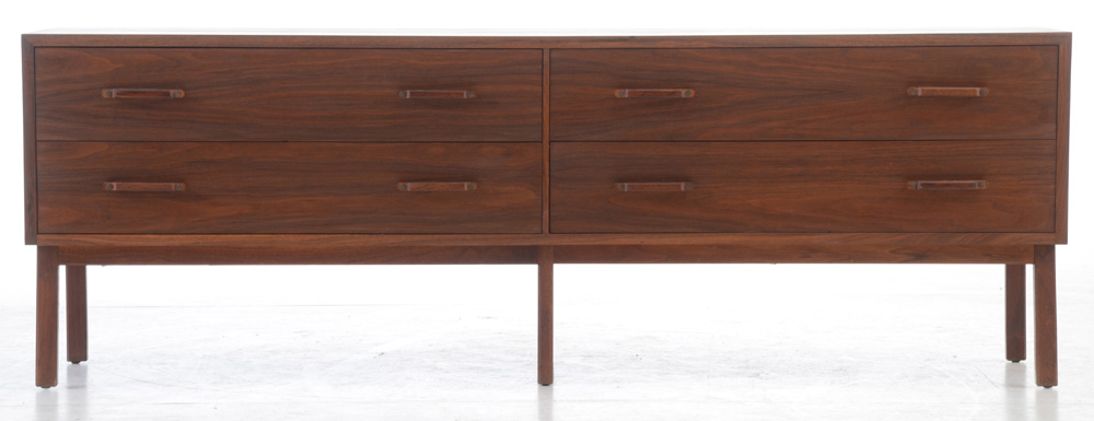 Mid Century Modern Dresser